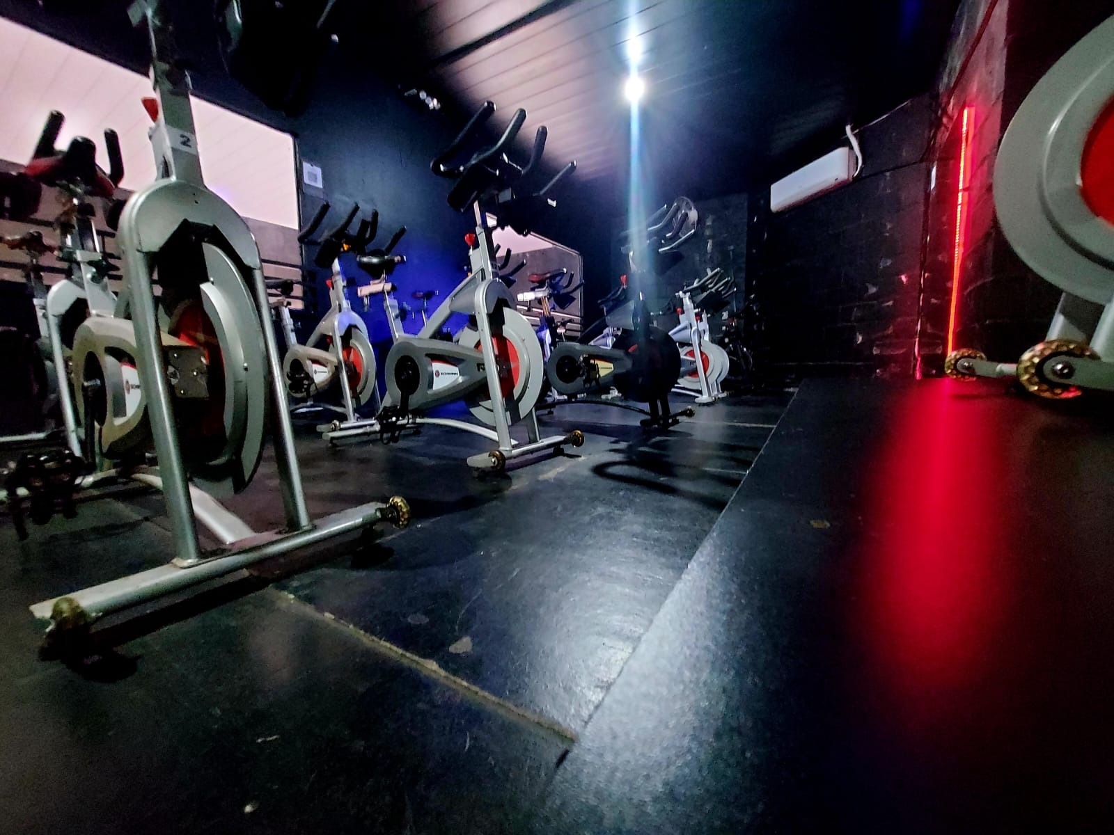 Academia Fit Club foto 1