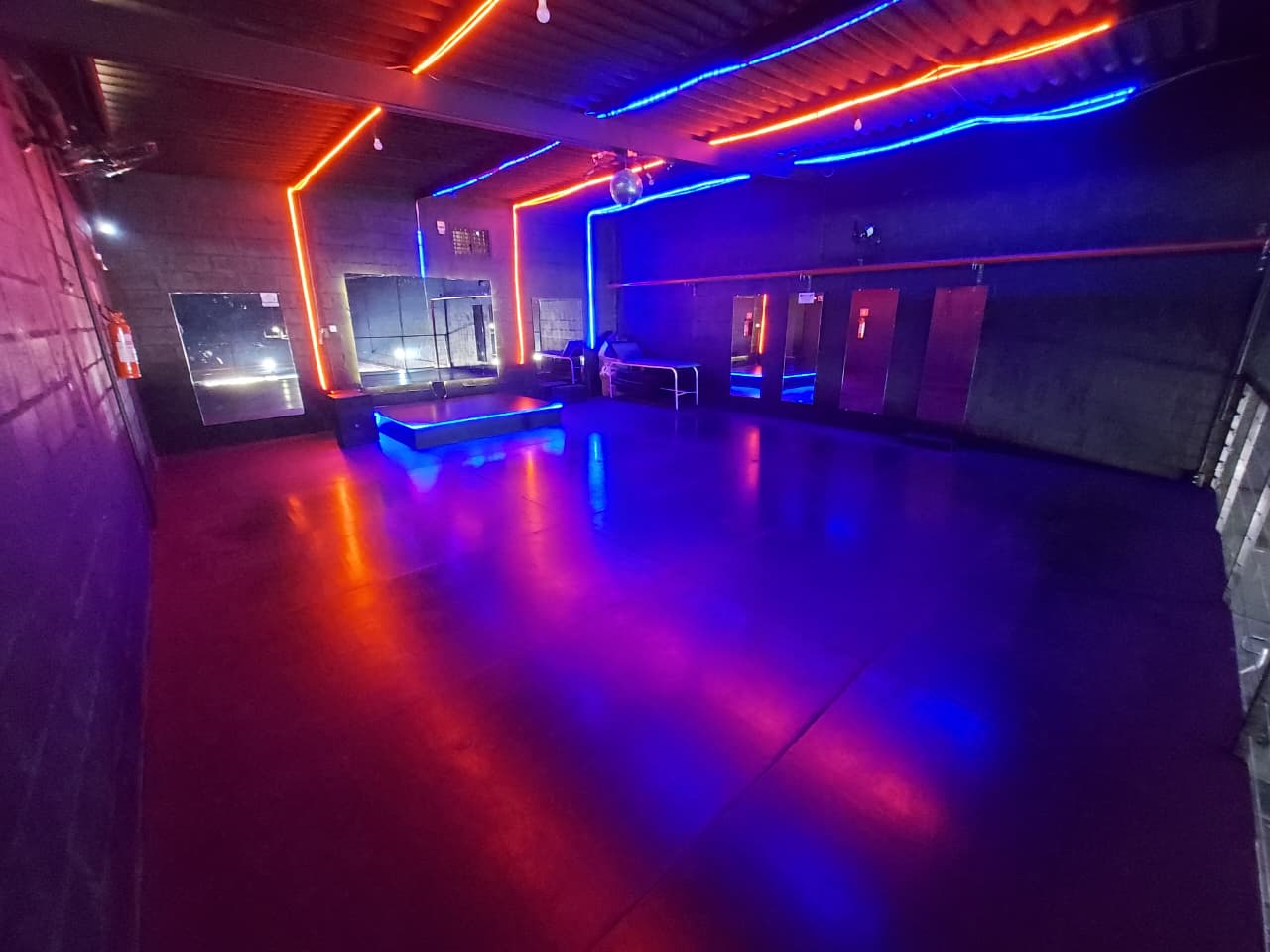 Academia Fit Club foto 10