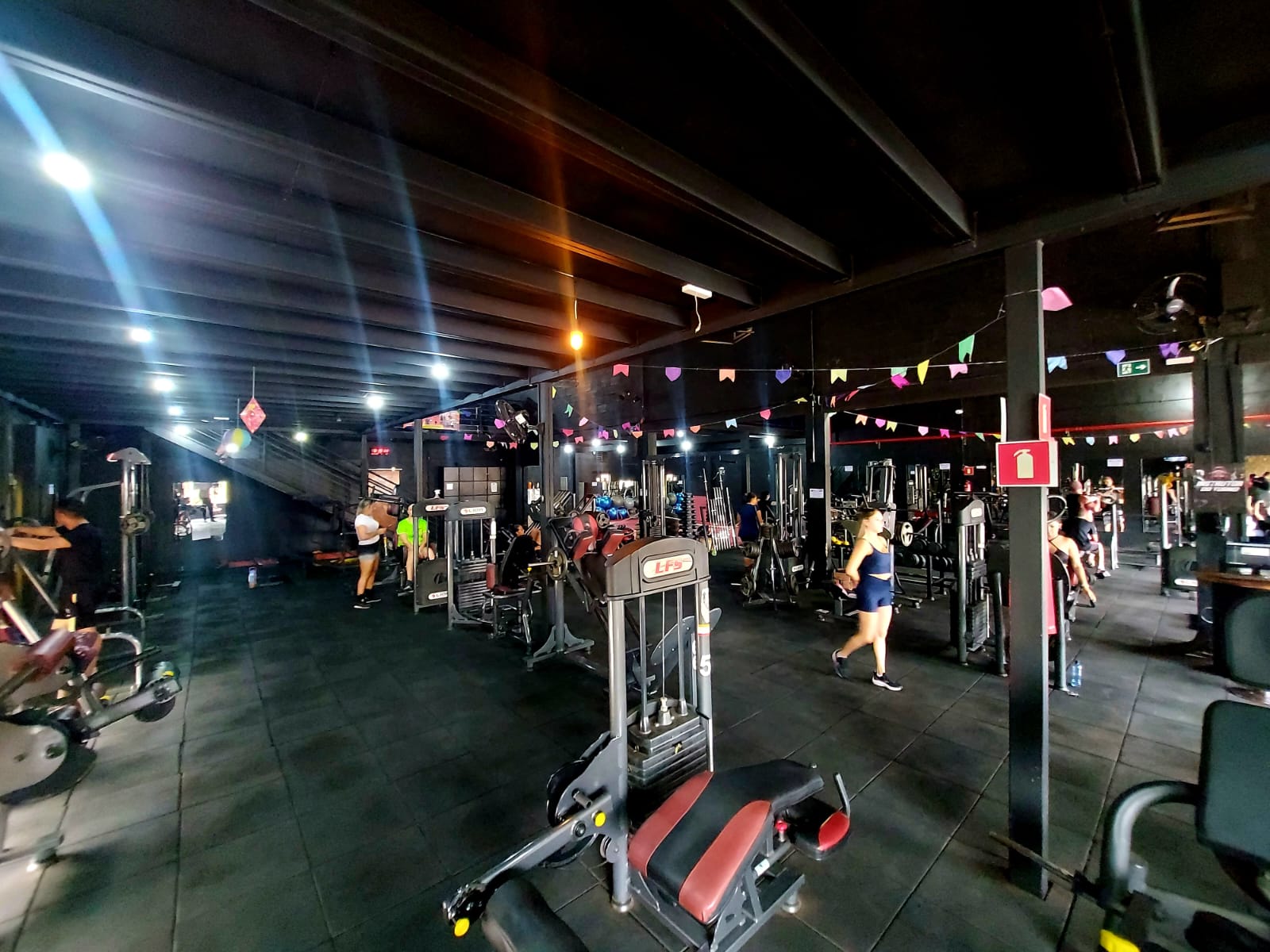 Academia Fit Club foto 5